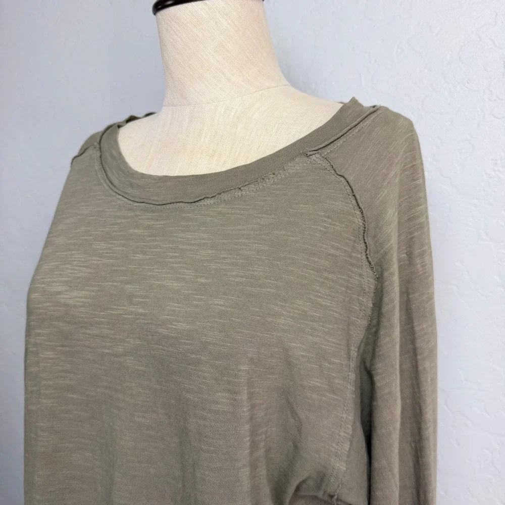 Free People We The Free Olive Green Slub Knit Long Sleeve Thumbhole Tee Small